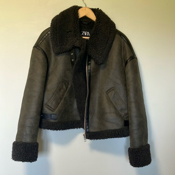 Zara Bloggers Favorite Dark Green Faux Shearling Jacket - Picture 1 of 6